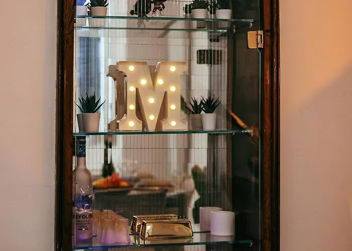 Lägenhet The Superstars - Old Town Bologna