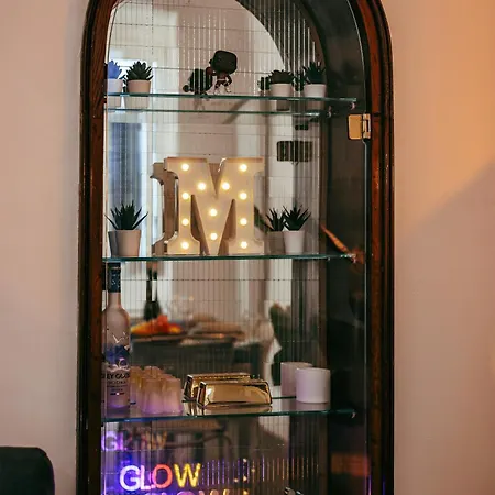 Apartment The Superstars - Old Town Bologna